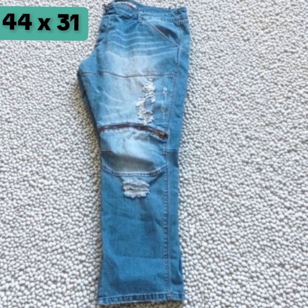 HP🔥Men's Denim House Distressed Button Fly Jeans (44x31) - Picture 2 of 10